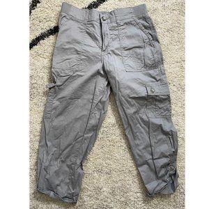 Lee Light Grey Relaxed Fit Mid Rise Capris Size Medium